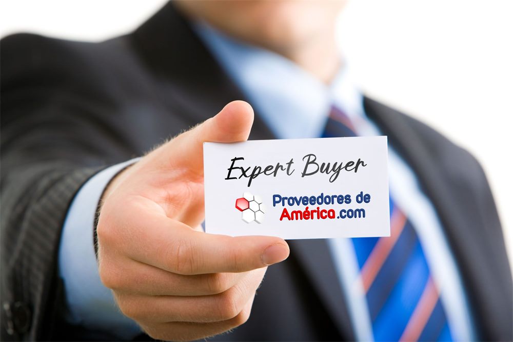Comprador profesional trabajando en la plataforma